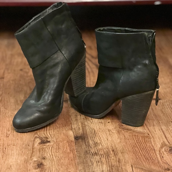 Rag & Bone Black Leather Booties sz 37 - Picture 6 of 12